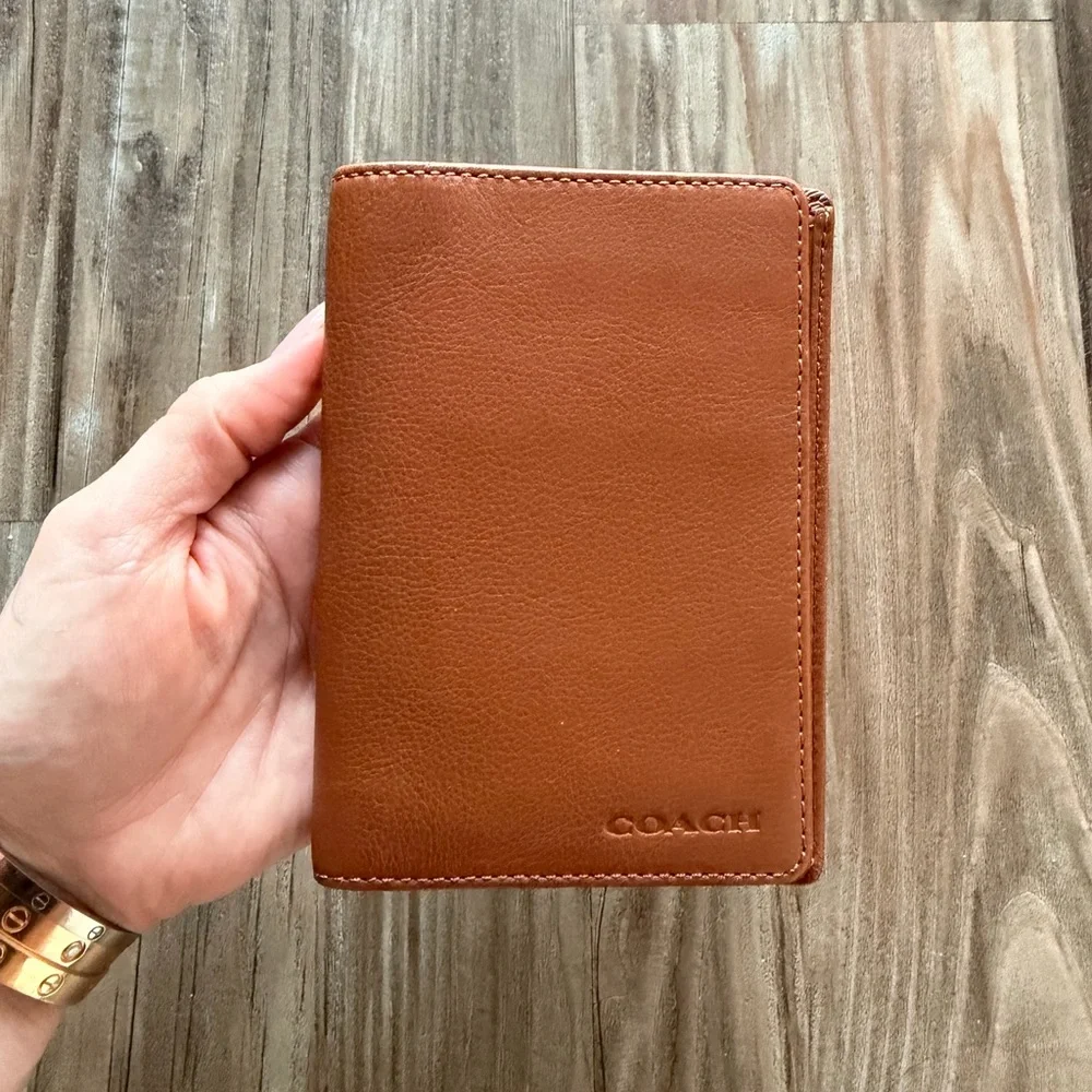 COACH Men's Leather Passport Holder in Tan Brown